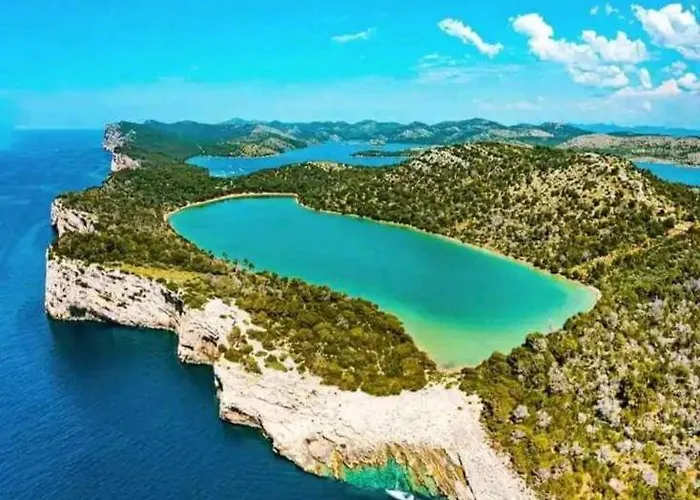 Апартаменты Frka-petesic Сали